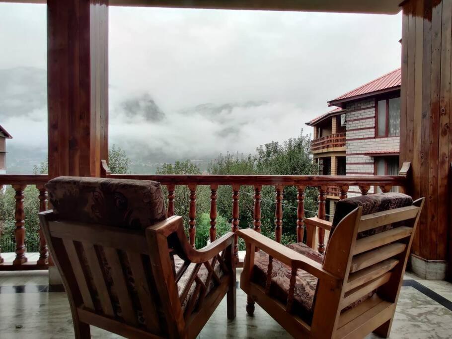 Aroma Taru Villa / Cottage ,Manali Dış mekan fotoğraf