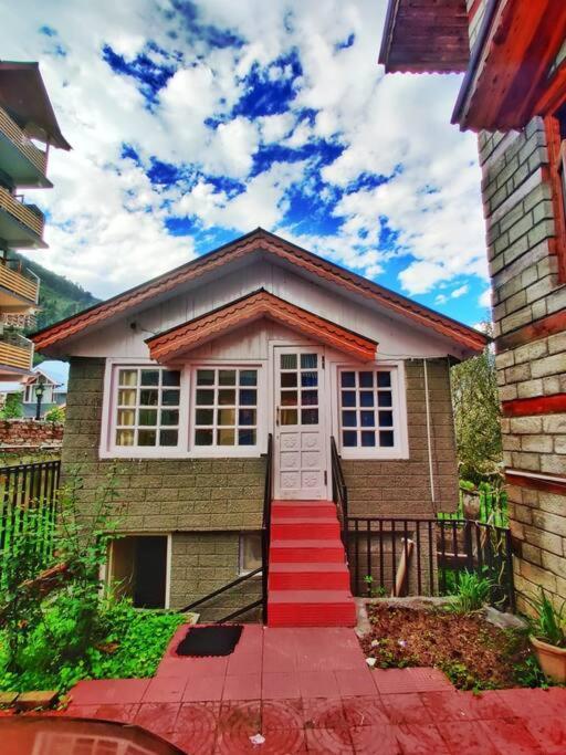 Aroma Taru Villa / Cottage ,Manali Dış mekan fotoğraf