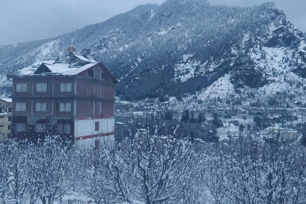 Aroma Taru Villa / Cottage ,Manali Dış mekan fotoğraf